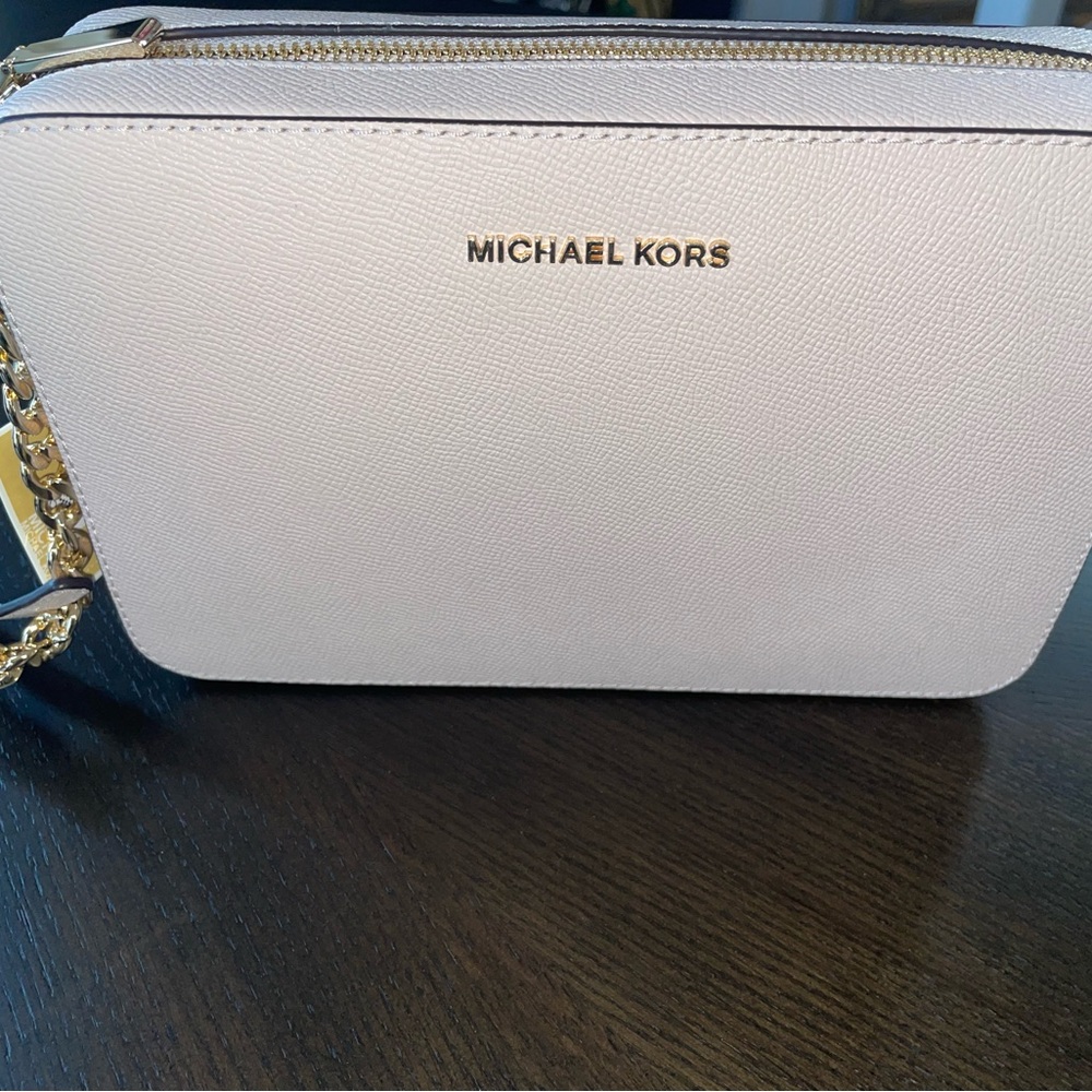 Brand new crossbody bag, never used.